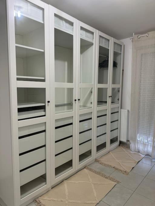 Superbe Appartement - Near Paris コルベイユ・エソンヌ エクステリア 写真