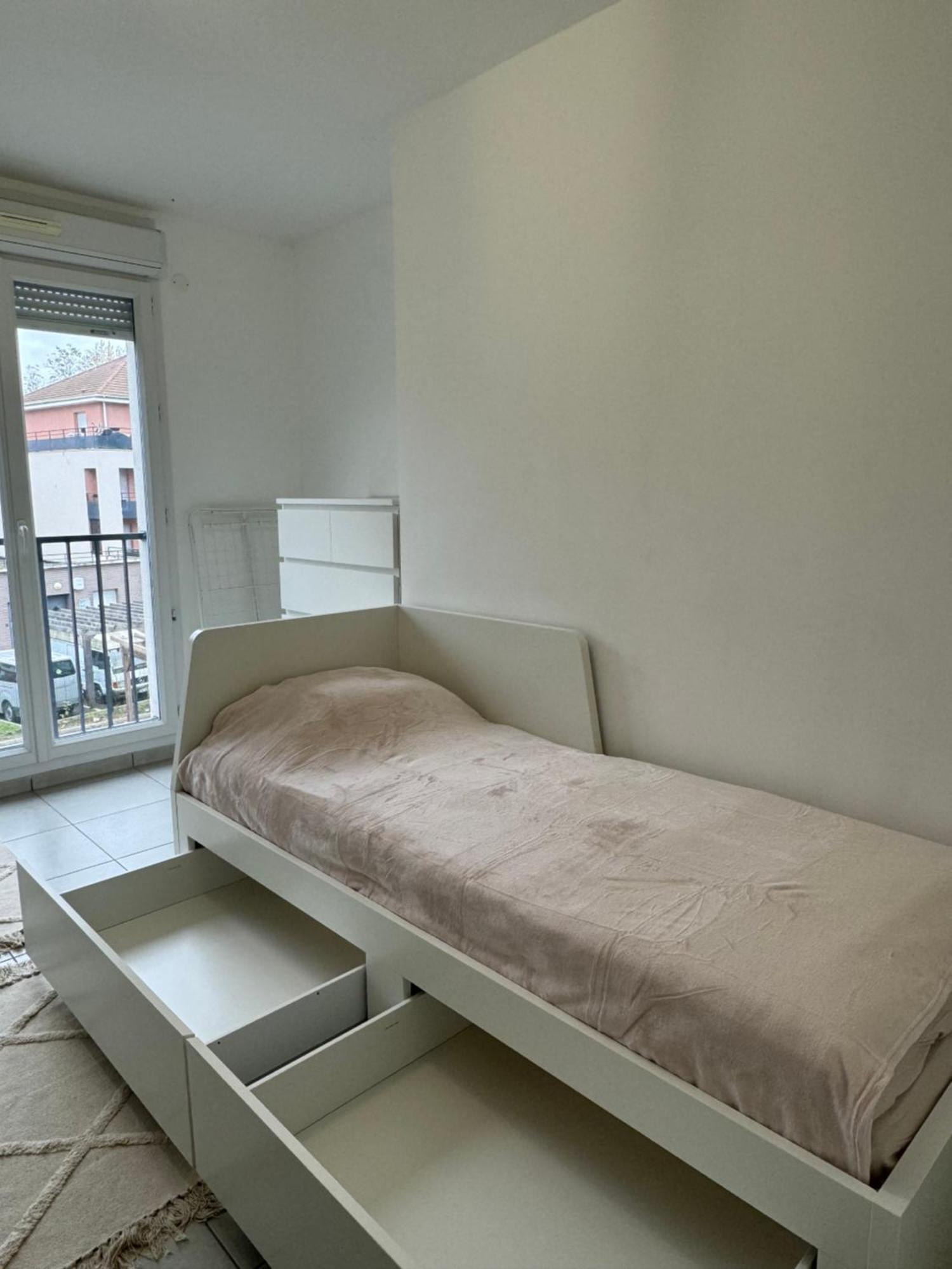 Superbe Appartement - Near Paris コルベイユ・エソンヌ エクステリア 写真
